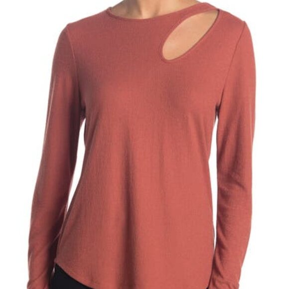 Chenault Tops - Status by CHENAULT Terracotta Knit Cut out Top Casual long sleeves lightweight